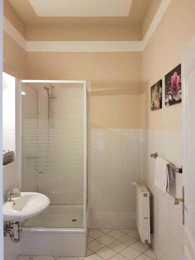 Pension Zum Birnbaum Brandenburg  Екстер'єр фото